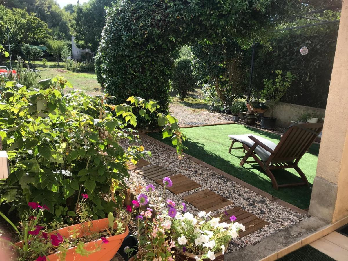 Chambre Et Salle De Bain Prive S'Ouvrant Sur Terrasse, Jardin Et Cuisine D'Ete Quillan Buitenkant foto