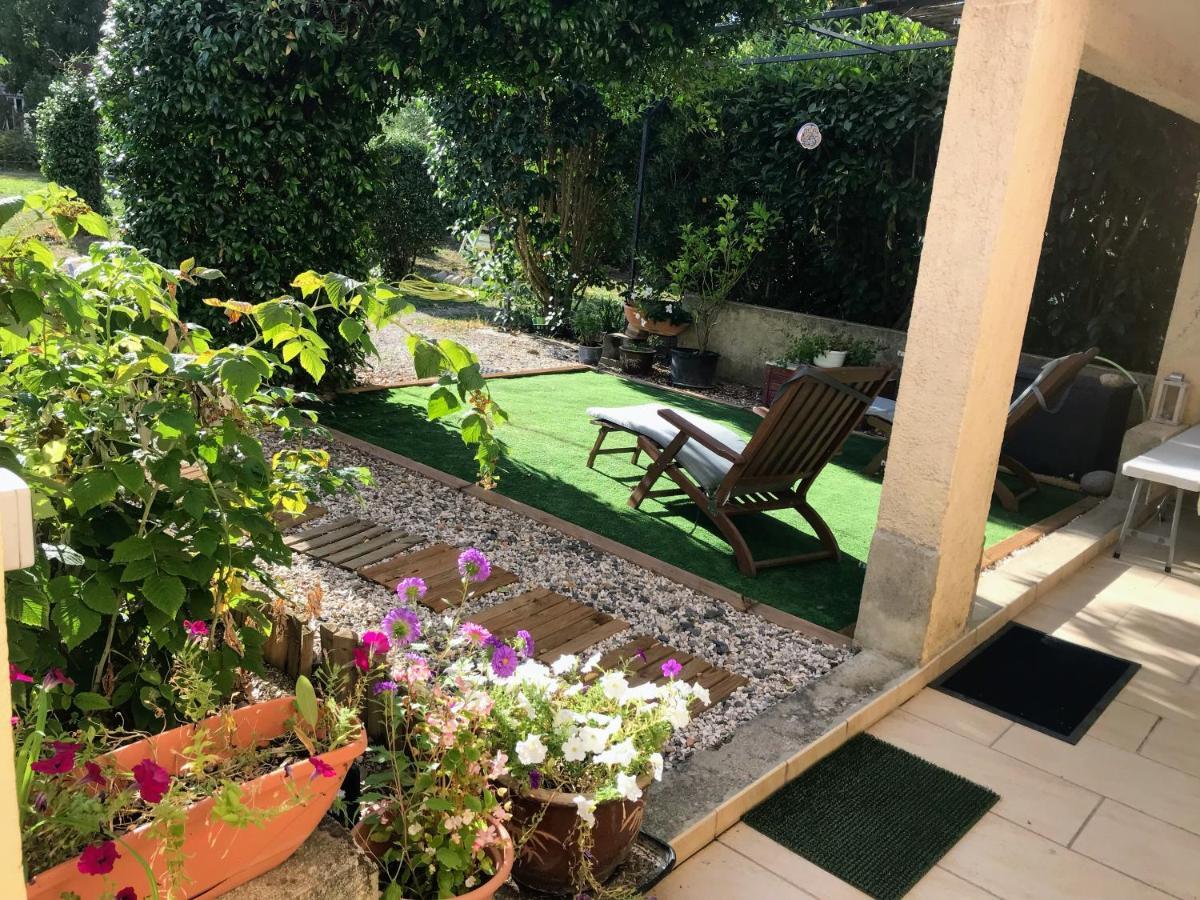 Chambre Et Salle De Bain Prive S'Ouvrant Sur Terrasse, Jardin Et Cuisine D'Ete Quillan Buitenkant foto